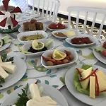 Meydani Butik Derekoy (Gokceada)