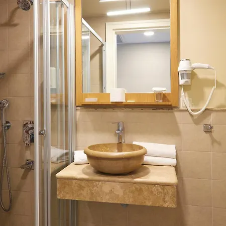 Hotel Meydani Butik Derekoy (Gokceada)