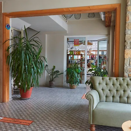 Meydani Butik Derekoy (Gokceada)