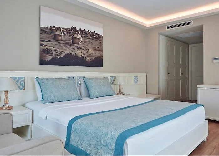 Hotel Meydani Butik Derekoy (Gokceada)